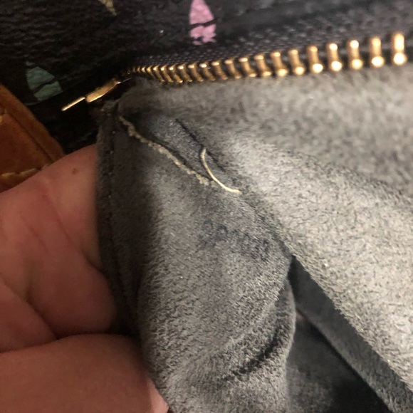 Multicolored monogram - Picture 3 of 7